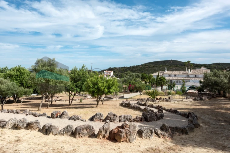 Moradia T7 para Venda em Santa Barbara de Nexe Foto 62