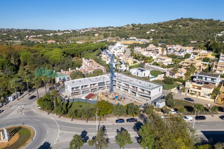 Moradia T3 para Venda em Loule (São Clemente)