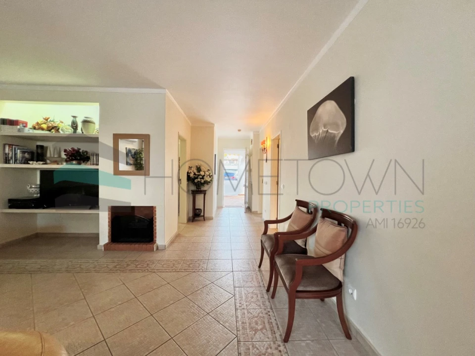 Moradia T3 para Venda em Quarteira Foto 14