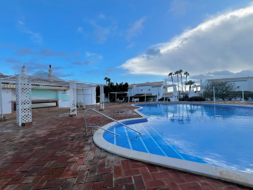 Moradia T3 para Venda em Quarteira Foto 36