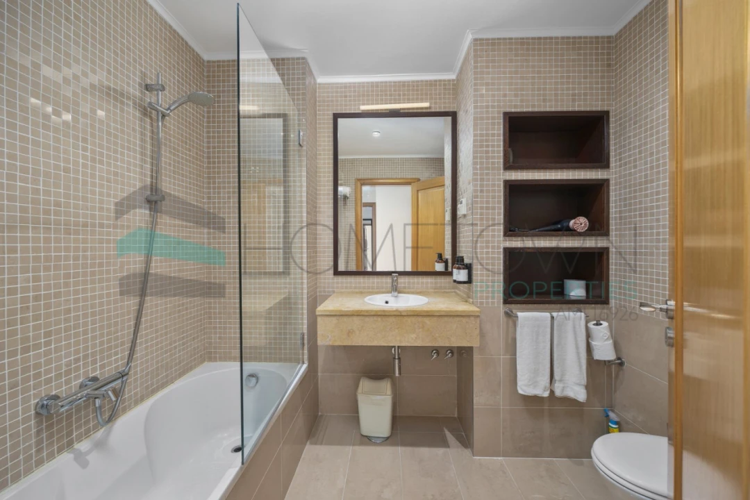Apartamento T2 para Venda em Quarteira Foto 17