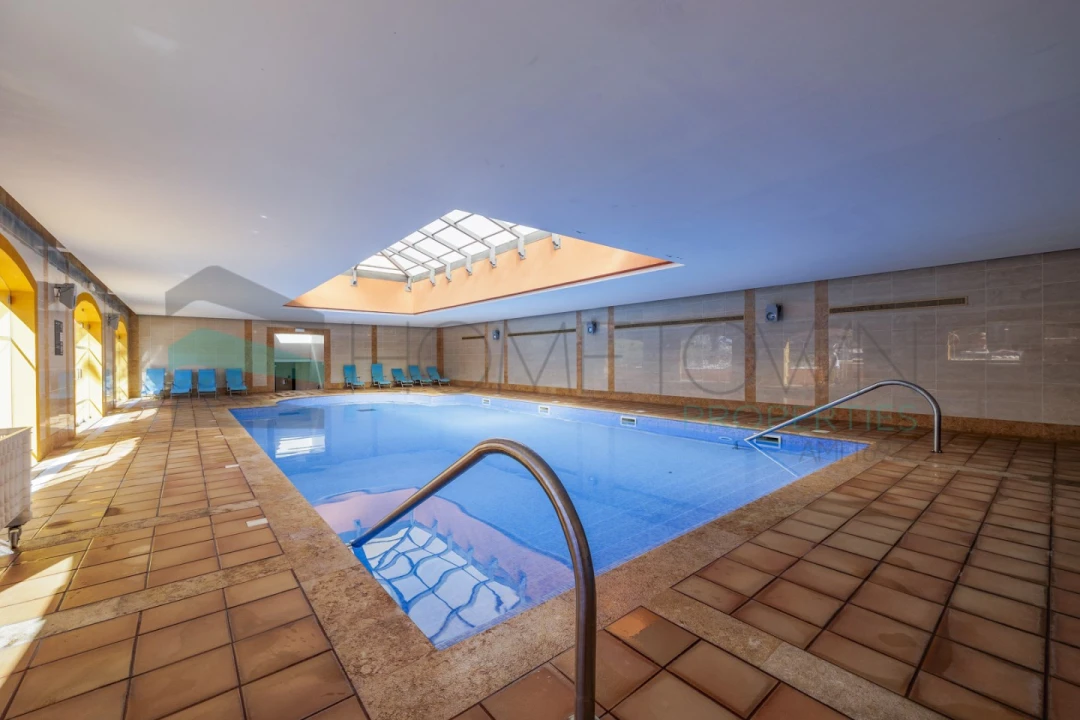Apartamento T2 para Venda em Quarteira Foto 5