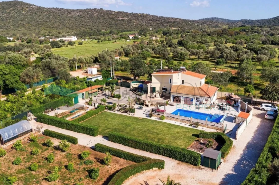 Moradia T3 para Venda em Paderne Foto 3