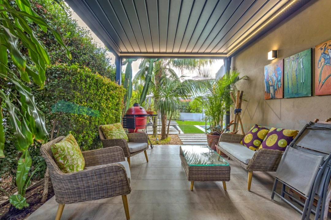 Moradia T3 para Venda em Quarteira Foto 3