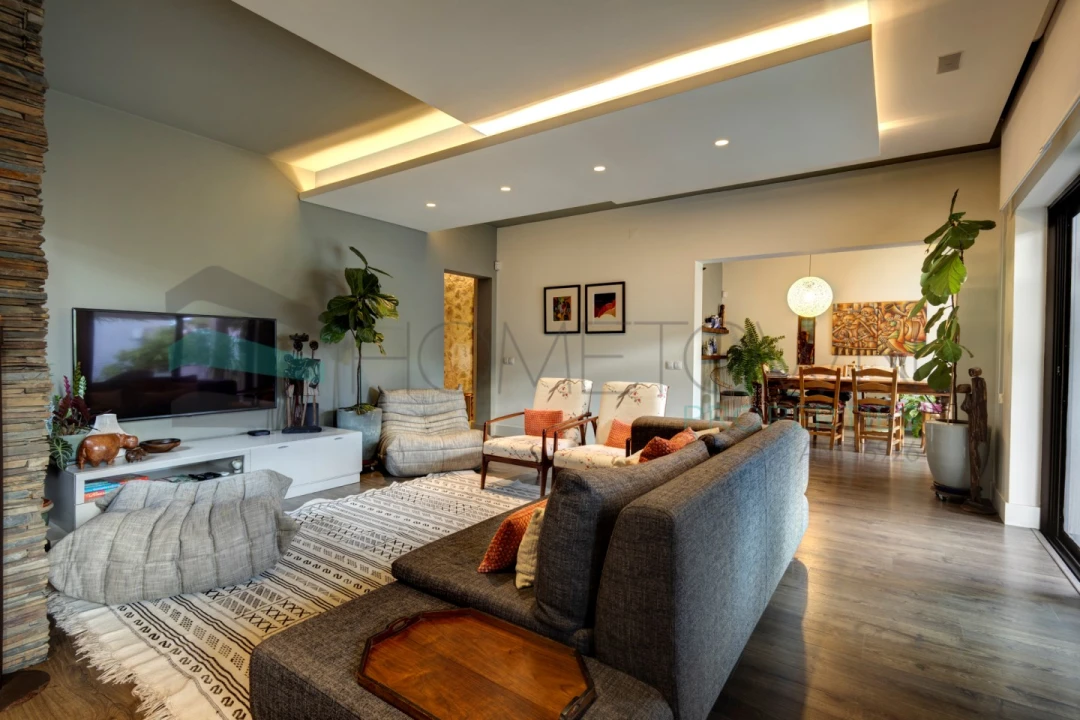 Moradia T3 para Venda em Quarteira Foto 8