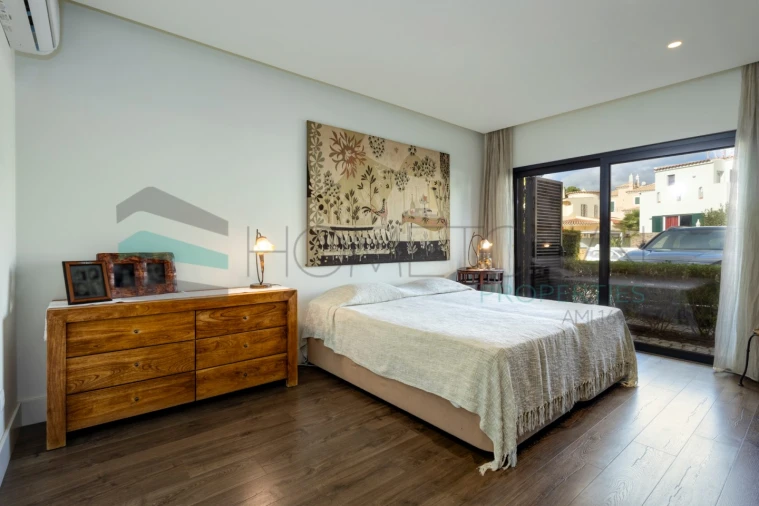 Moradia T3 para Venda em Quarteira Foto 15