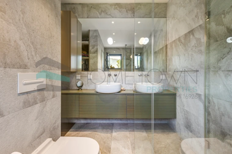 Moradia T3 para Venda em Quarteira Foto 16