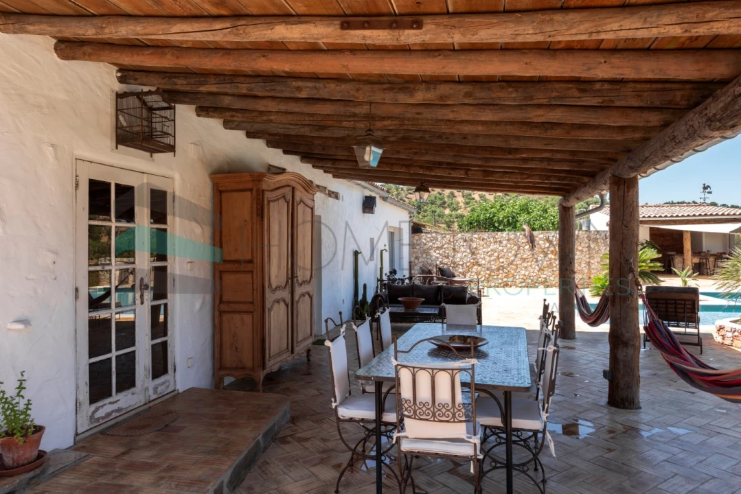 Moradia T3 para Venda em Alte Foto 8