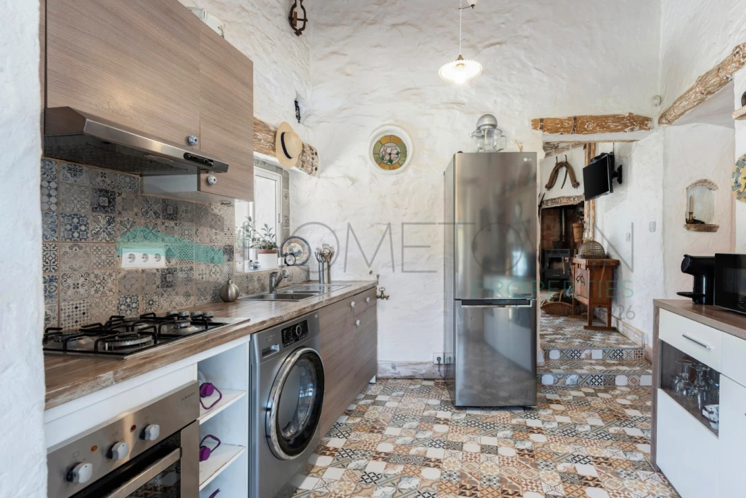 Moradia T3 para Venda em Alte Foto 13