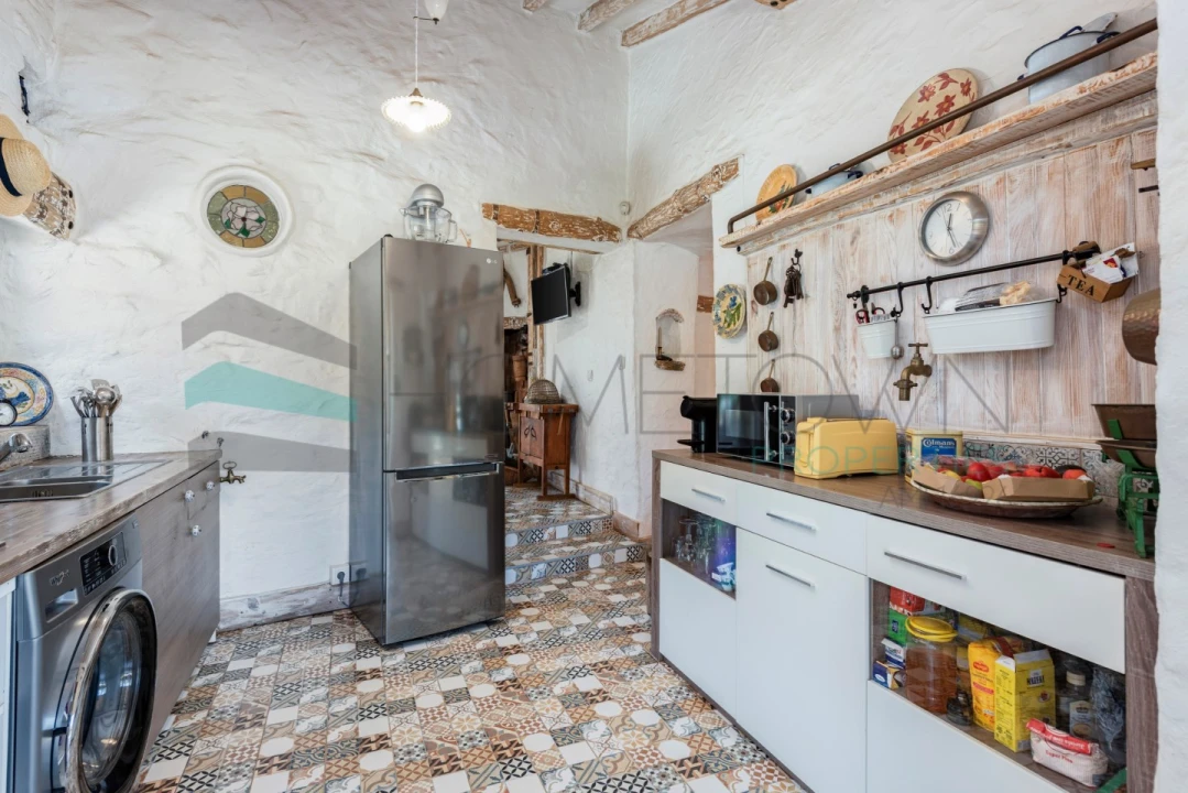 Moradia T3 para Venda em Alte Foto 14