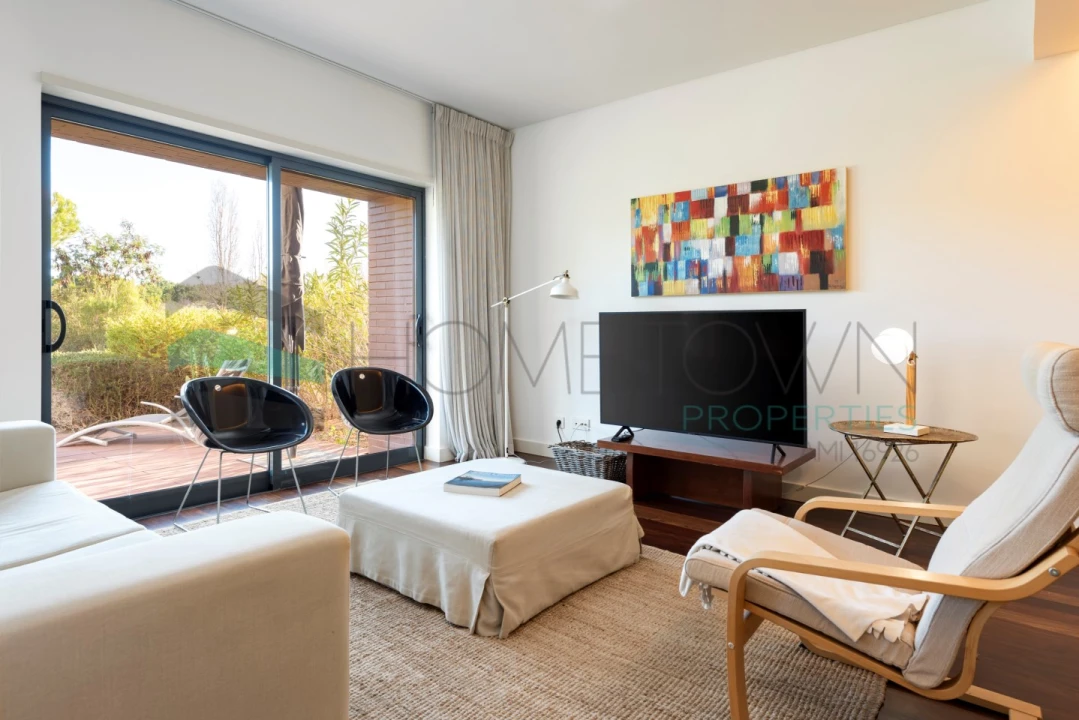 Apartamento T1 para Venda em Quarteira Foto 5