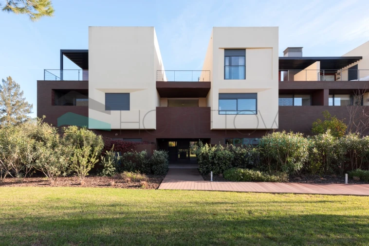 Apartamento T1 para Venda em Quarteira Foto 17