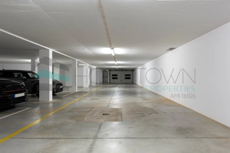 Apartamento T1 para Venda em Quarteira Foto 19