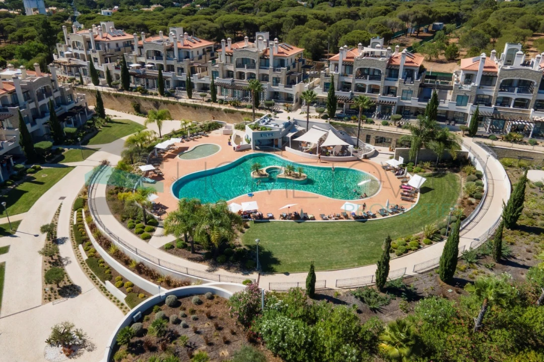 Apartamento T2 para Venda em Quarteira Foto 1