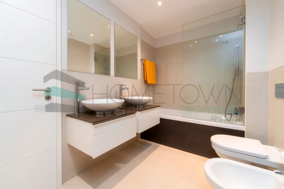 Apartamento T2 para Venda em Quarteira Foto 21