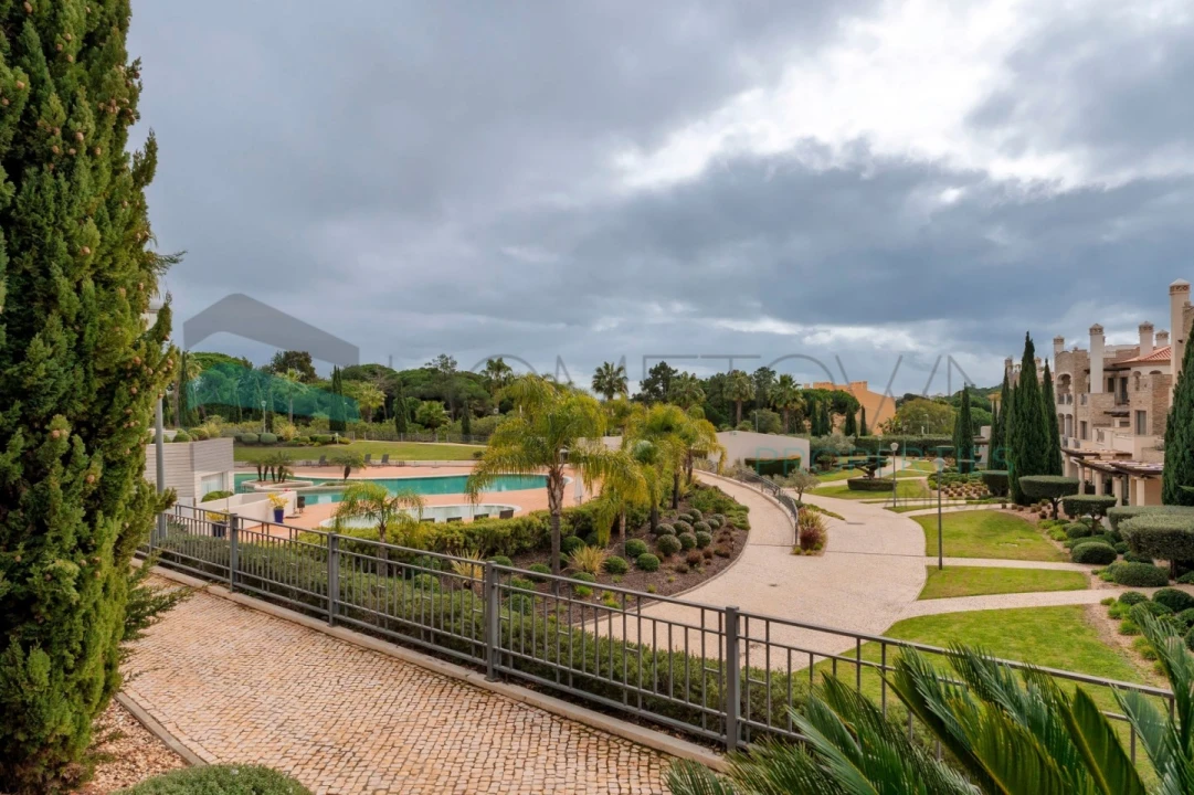 Apartamento T2 para Venda em Quarteira Foto 24