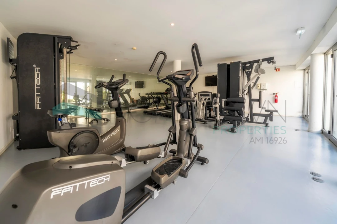 Apartamento T2 para Venda em Quarteira Foto 29