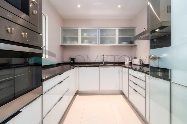 Apartamento T2 para Venda em Quarteira Foto 7