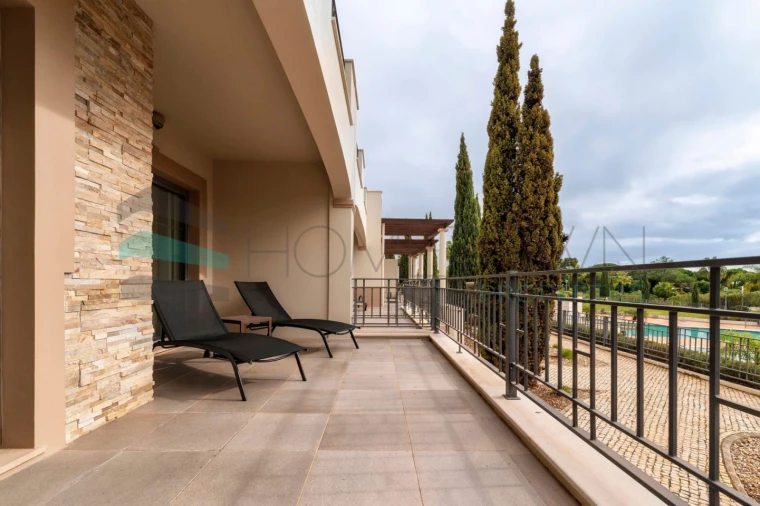 Apartamento T2 para Venda em Quarteira Foto 25