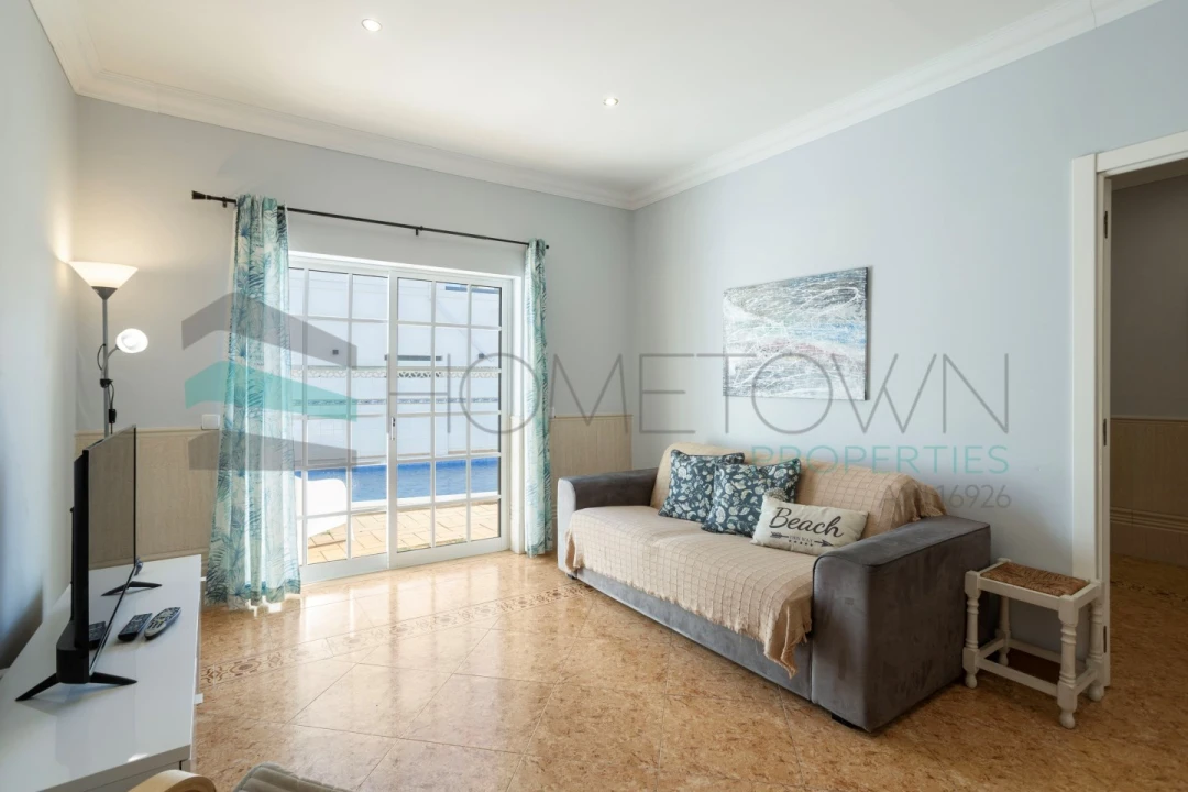 Moradia T4 para Venda em Moncarapacho e Fuseta Foto 3