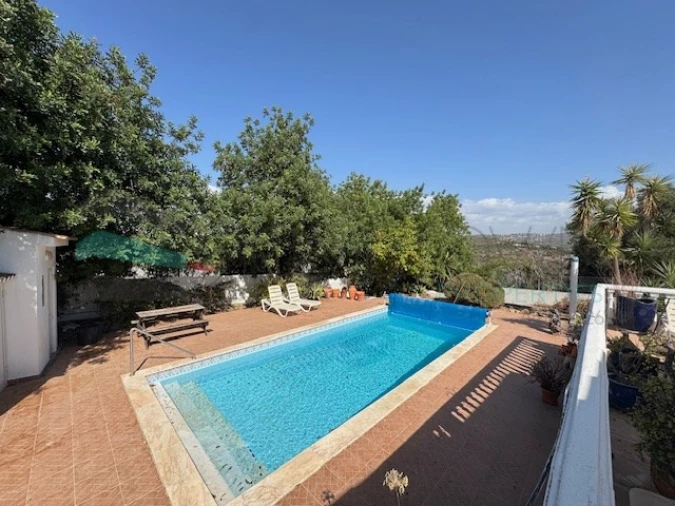 Moradia T2 para Venda em Boliqueime Foto 16