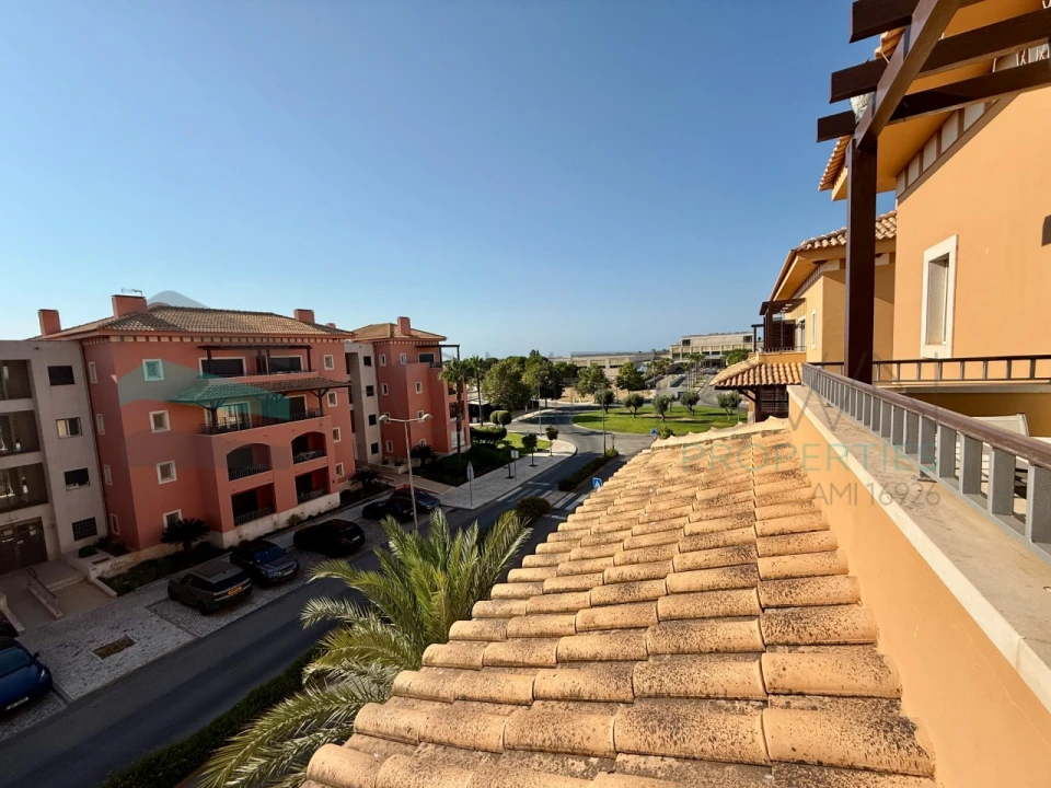 Apartamento T2 para Venda em Quarteira Foto 21