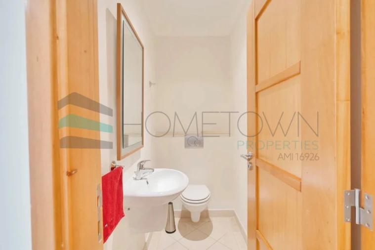 Apartamento T2 para Venda em Quarteira Foto 17