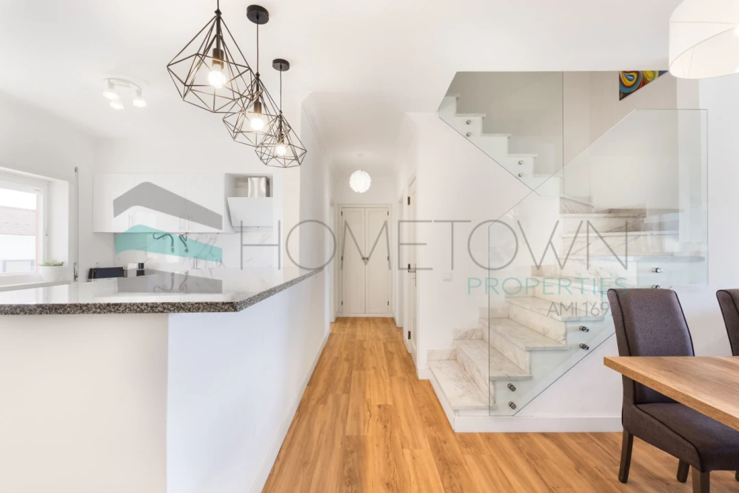 Apartamento T2 para Venda em Quarteira Foto 13