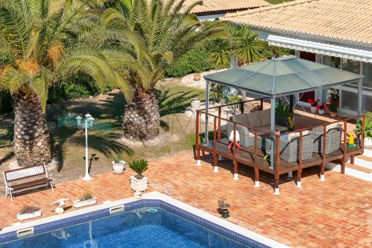 Moradia T4 para Venda em Bensafrim e Barão de São João Foto 18