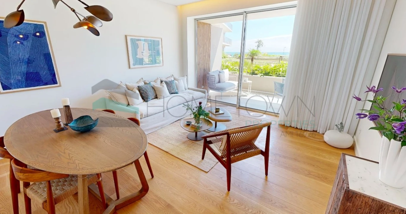 Apartamento T2 para Venda em Quarteira Foto 3