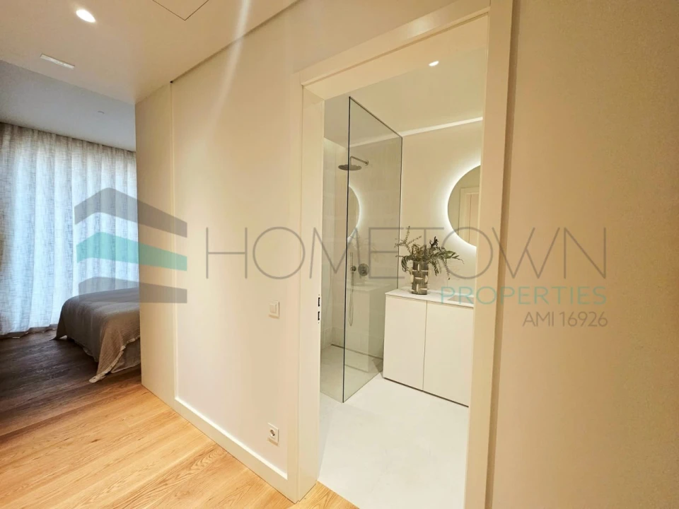 Apartamento T2 para Venda em Quarteira Foto 19