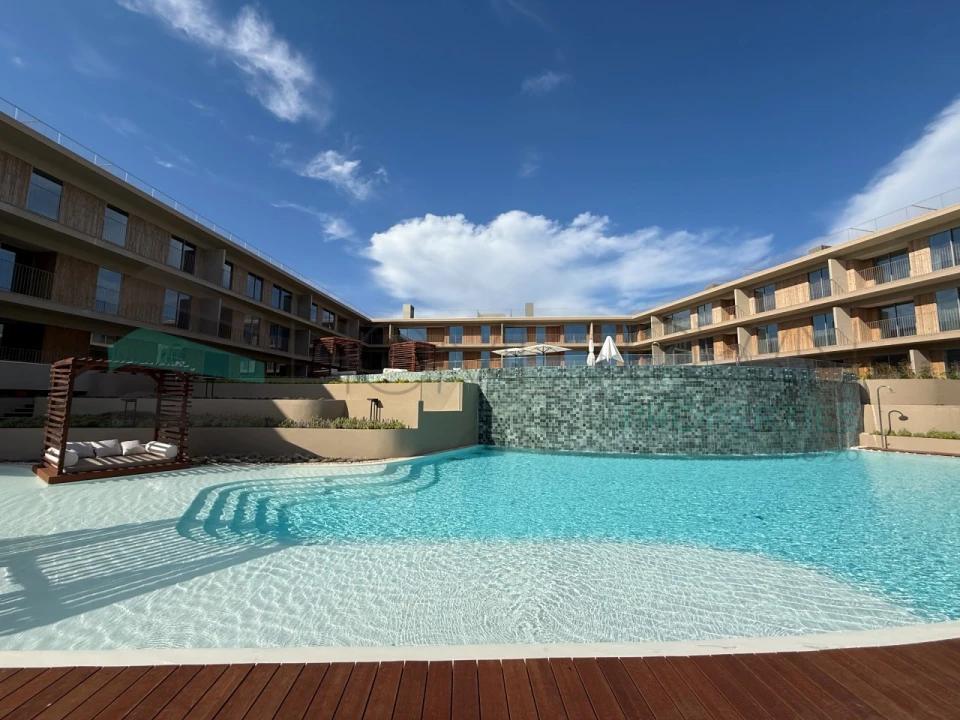 Apartamento T2 para Venda em Quarteira Foto 9