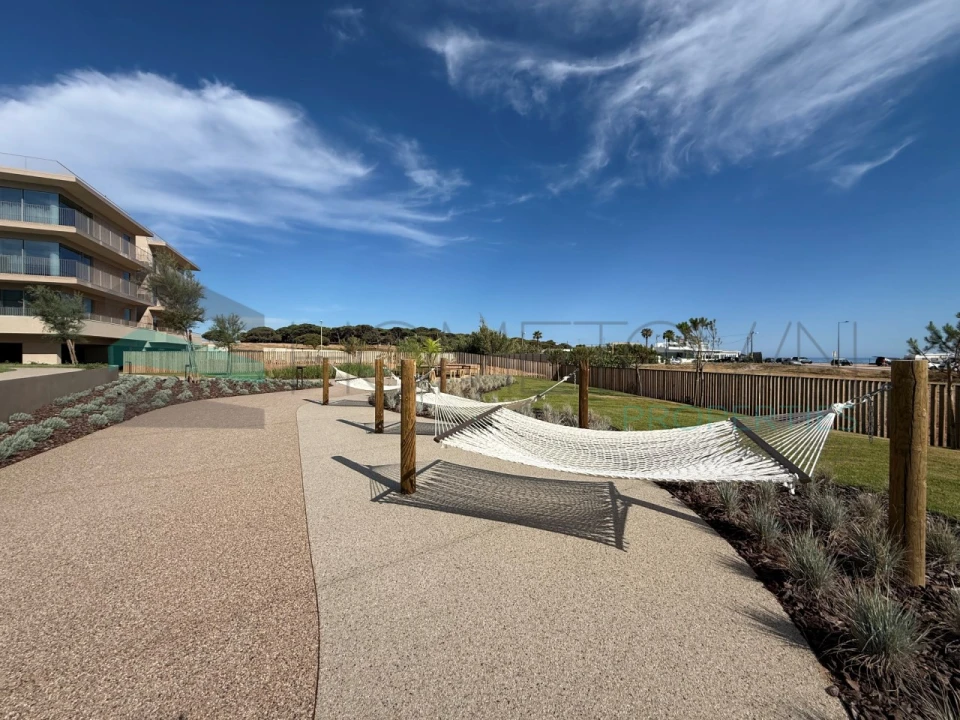 Apartamento T2 para Venda em Quarteira Foto 28