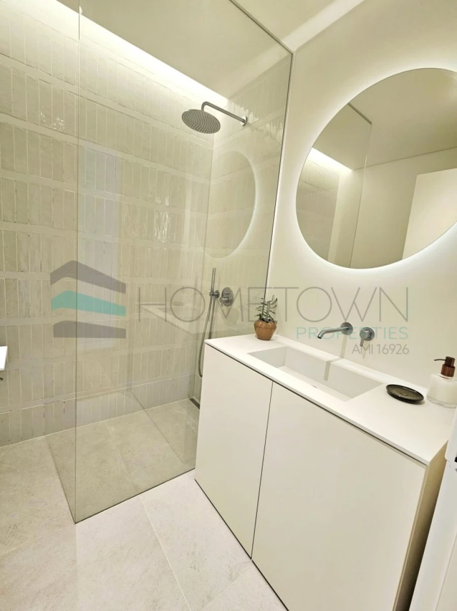 Apartamento T2 para Venda em Quarteira Foto 21