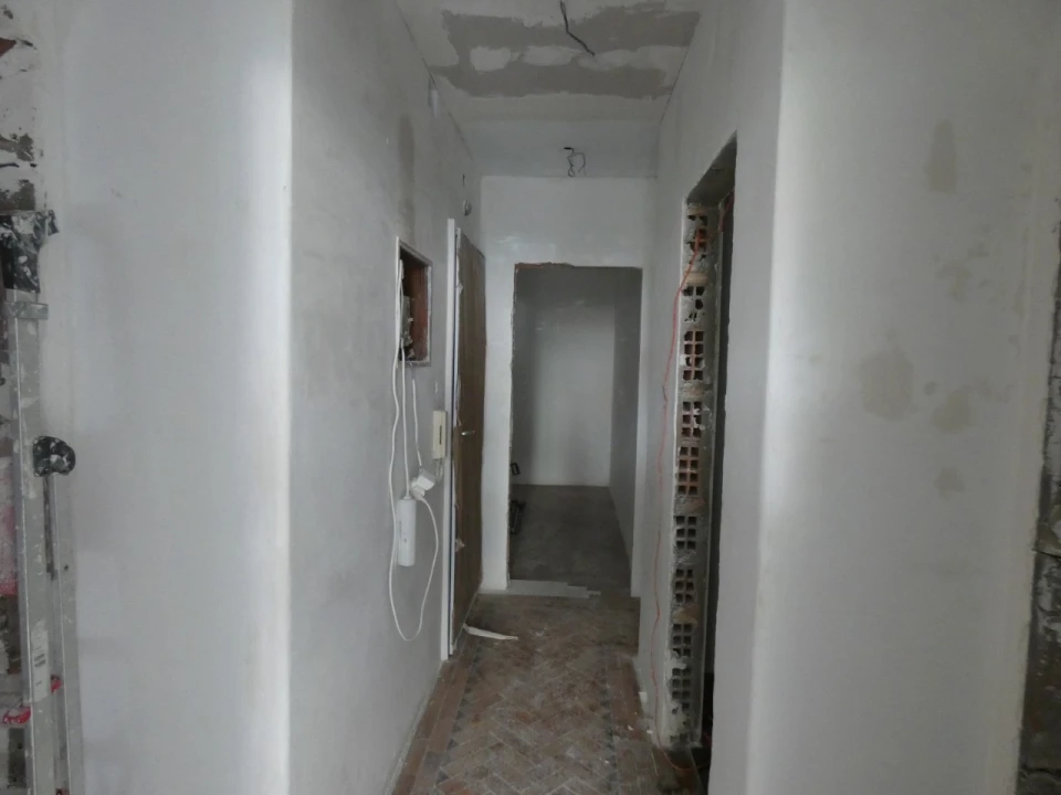Apartamento T3 para Venda em Falagueira-Venda Nova Foto 3
