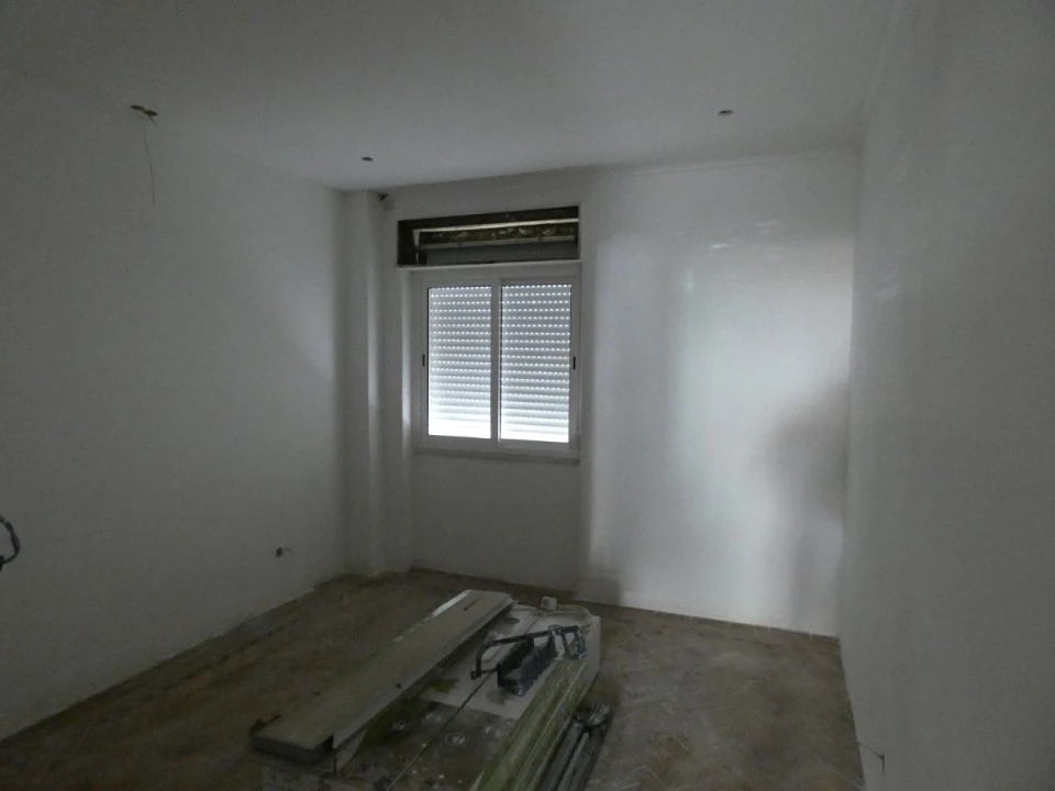 Apartamento T3 para Venda em Falagueira-Venda Nova Foto 8