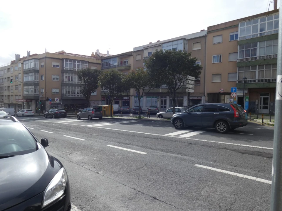 Apartamento T3 para Venda em Falagueira-Venda Nova Foto 18