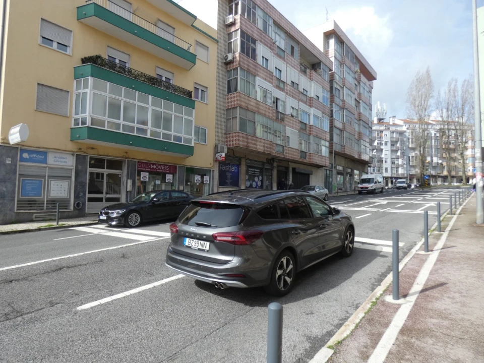 Apartamento T3 para Venda em Falagueira-Venda Nova Foto 19