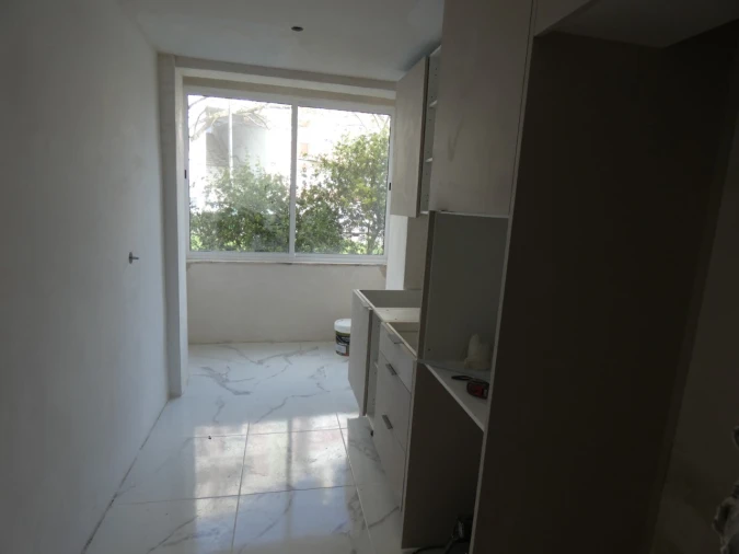 Apartamento T3 para Venda em Falagueira-Venda Nova Foto 2