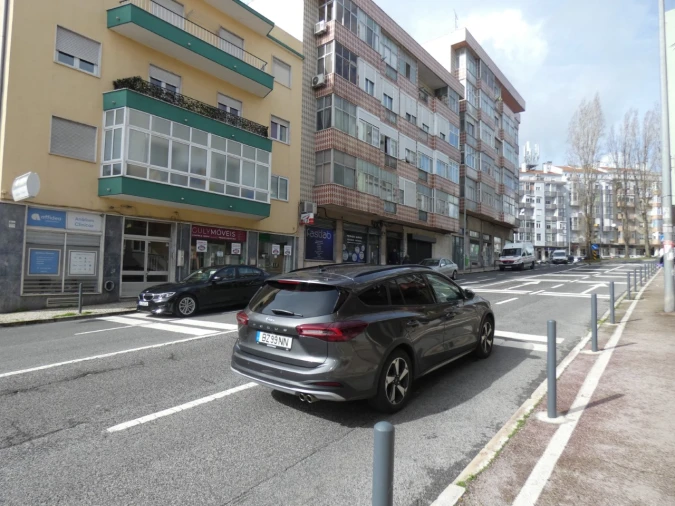 Apartamento T3 para Venda em Falagueira-Venda Nova Foto 19