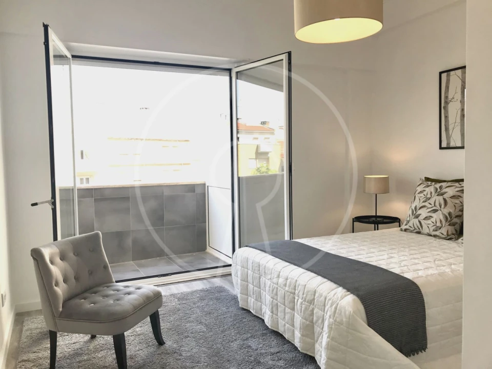 Apartamento T2 para Venda em São Domingos de Benfica Foto 6