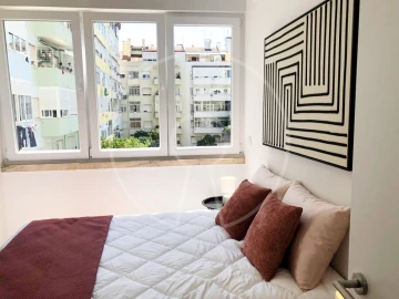 Apartamento T3 para Venda em Benfica