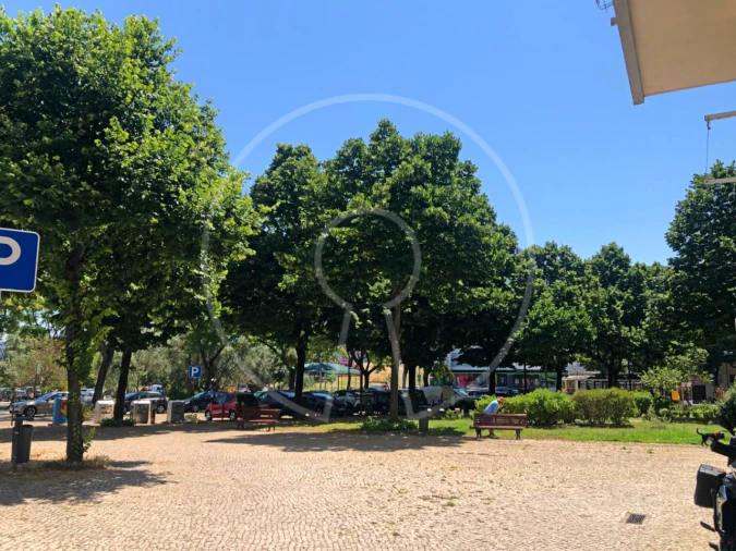Apartamento T3 para Venda em Benfica Foto 18