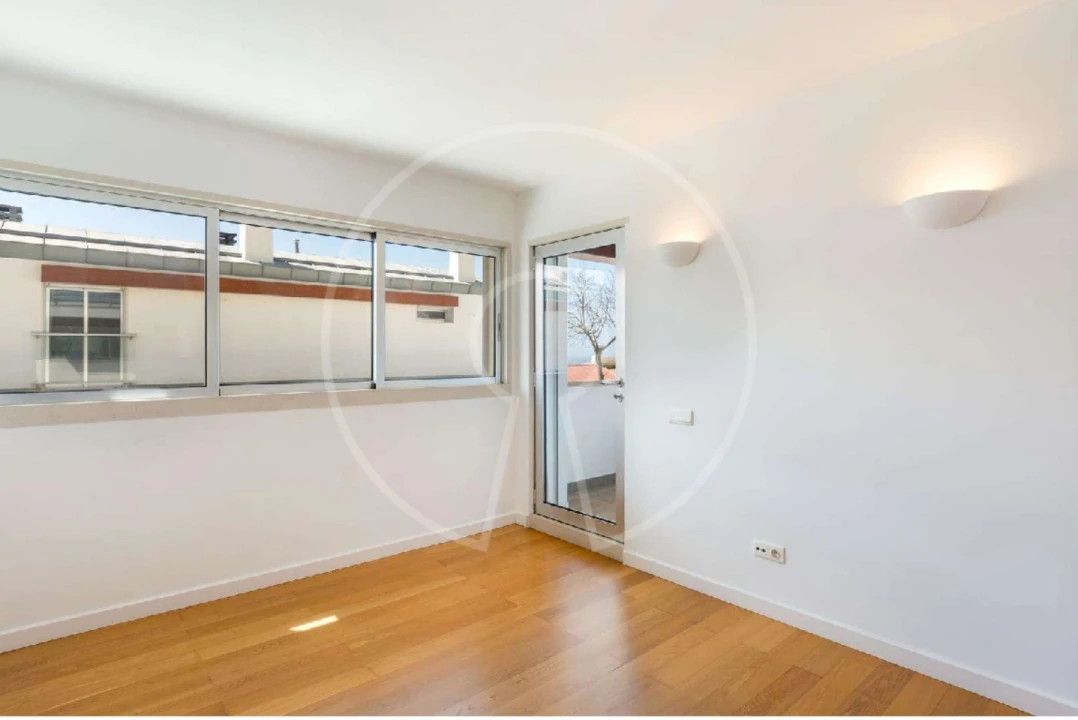 Apartamento T3 para Arrendamento em Algés, Linda-A-Velha e Cruz Quebrada-Dafundo Foto 15