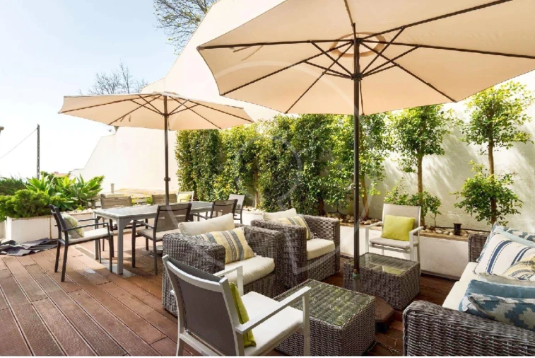 Apartamento T3 para Arrendamento em Algés, Linda-A-Velha e Cruz Quebrada-Dafundo Foto 2