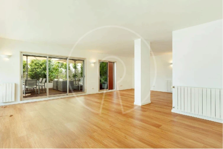 Apartamento T3 para Arrendamento em Algés, Linda-A-Velha e Cruz Quebrada-Dafundo Foto 6