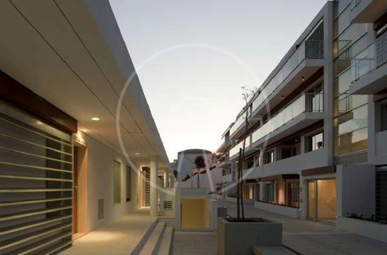 Apartamento T3 para Arrendamento em Algés, Linda-A-Velha e Cruz Quebrada-Dafundo Foto 26