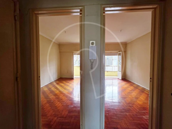 Apartamento T2 para Venda em Benfica Foto 9