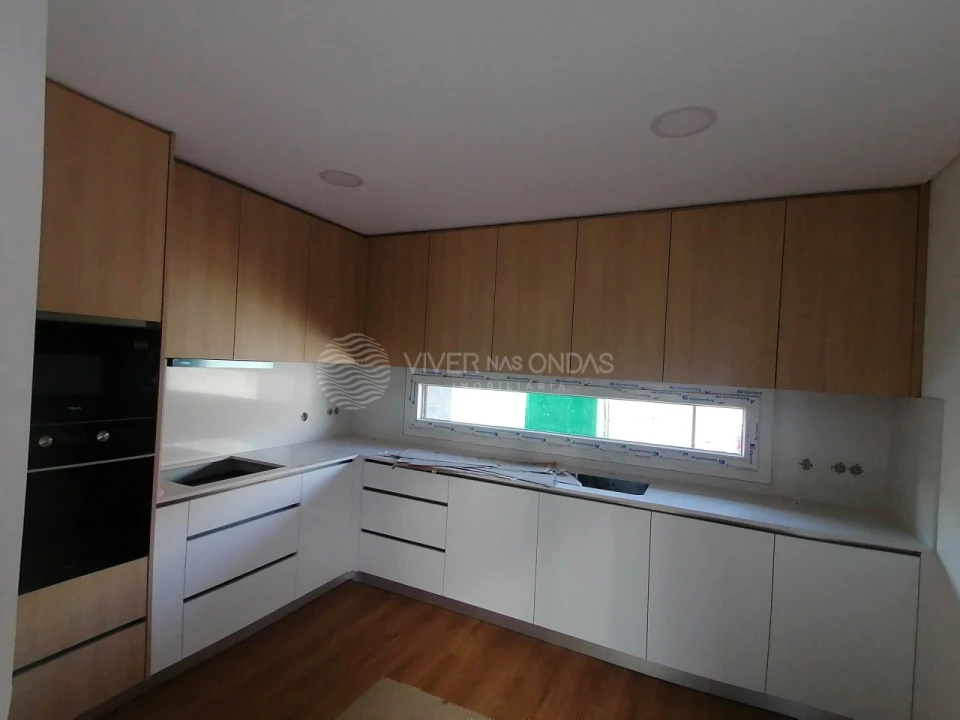 Moradia T2 para Venda em Seixal, Arrentela e Aldeia de Paio Pires Foto 4