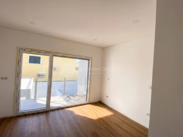 Moradia T2 para Venda em Seixal, Arrentela e Aldeia de Paio Pires